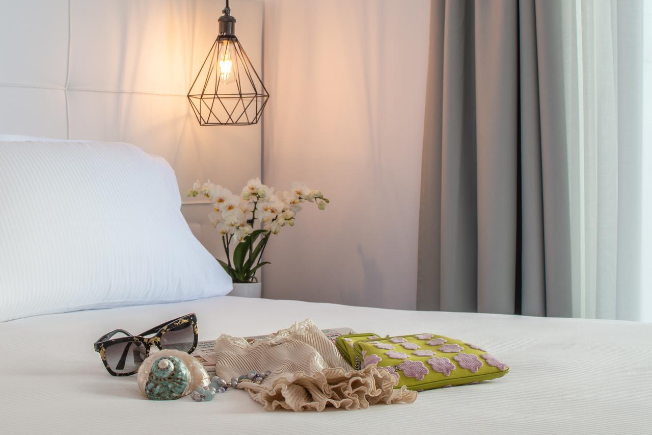 Elite Hotel 4*