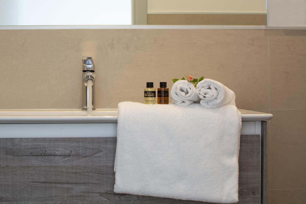 Elite Hotel 4*