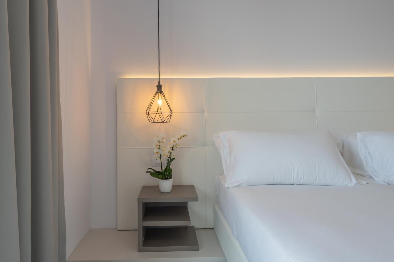 Elite Hotel 4*